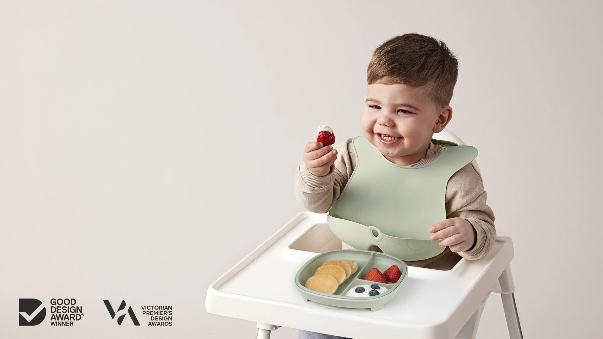 Divided Suction Plate in use with toddler